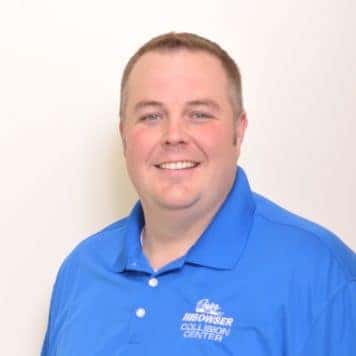 Derek  Severns