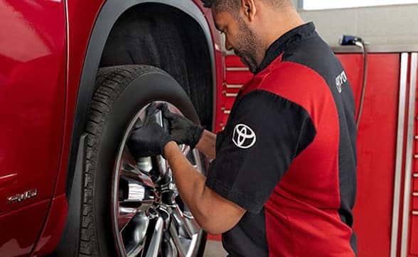 Four-Wheel Alignment Special