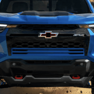 Side View of the 2024 Chevy Colorado Front Grille