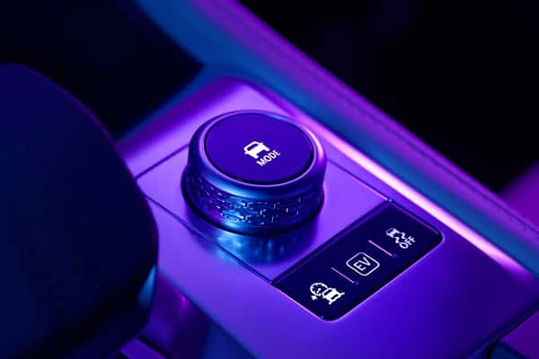 Jaguar F-PACE luxury interior