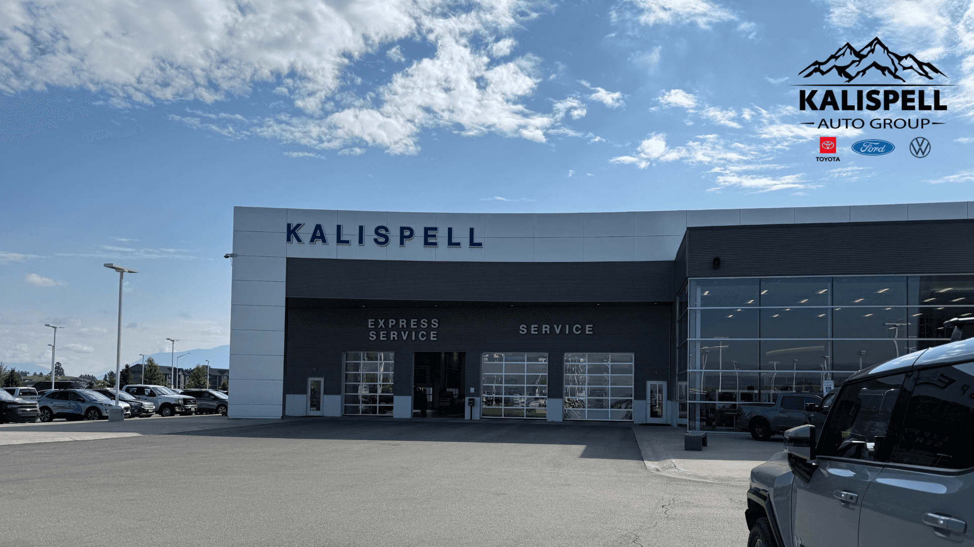 The Kalispell Ford service bay on a sunny day