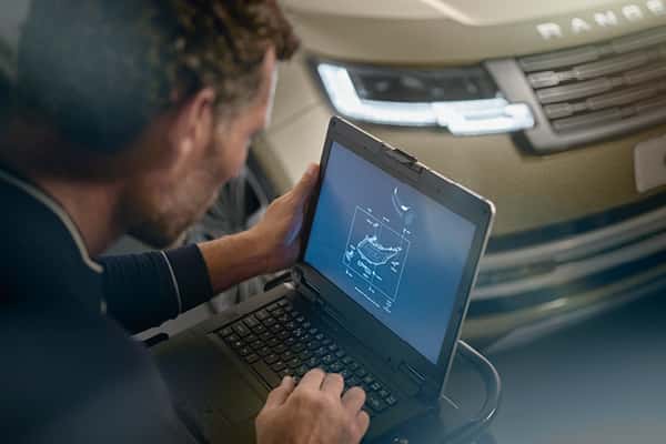 Factory trained Land Rover technician Crown Point