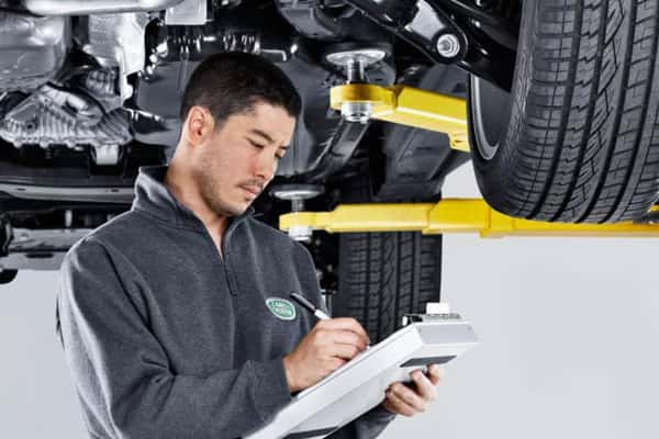 Factory trained Land Rover technician Crown Point