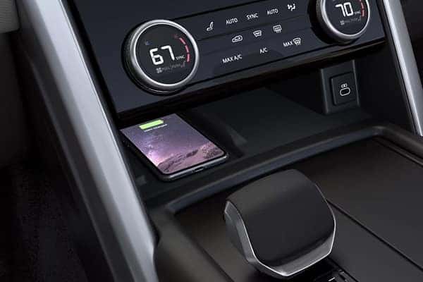 2026 Land Rover Discovery Performance