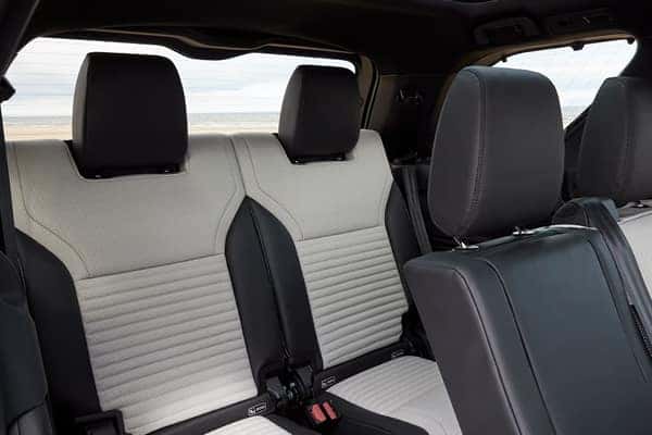 2026 Land Rover Discovery Value