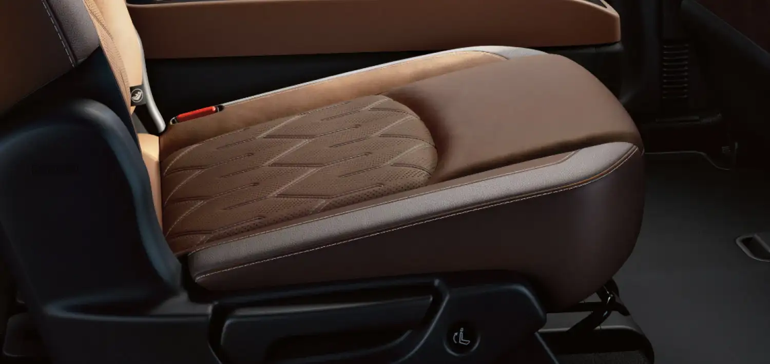 2026 Nissan Pathfinder interior