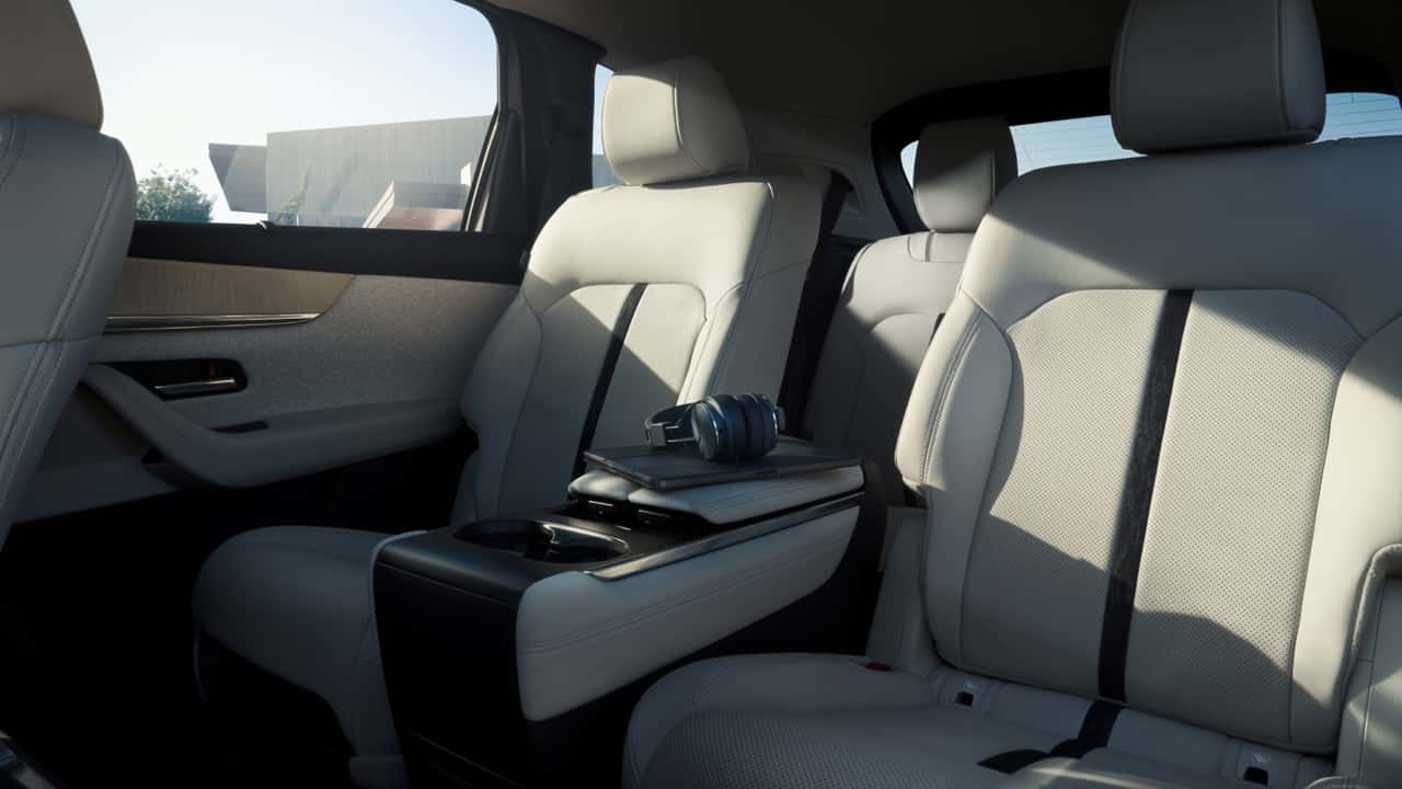 2026 Mazda CX-90 Interior Cabin