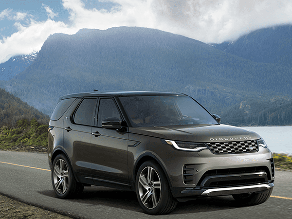 New 2025 Discovery P300 S