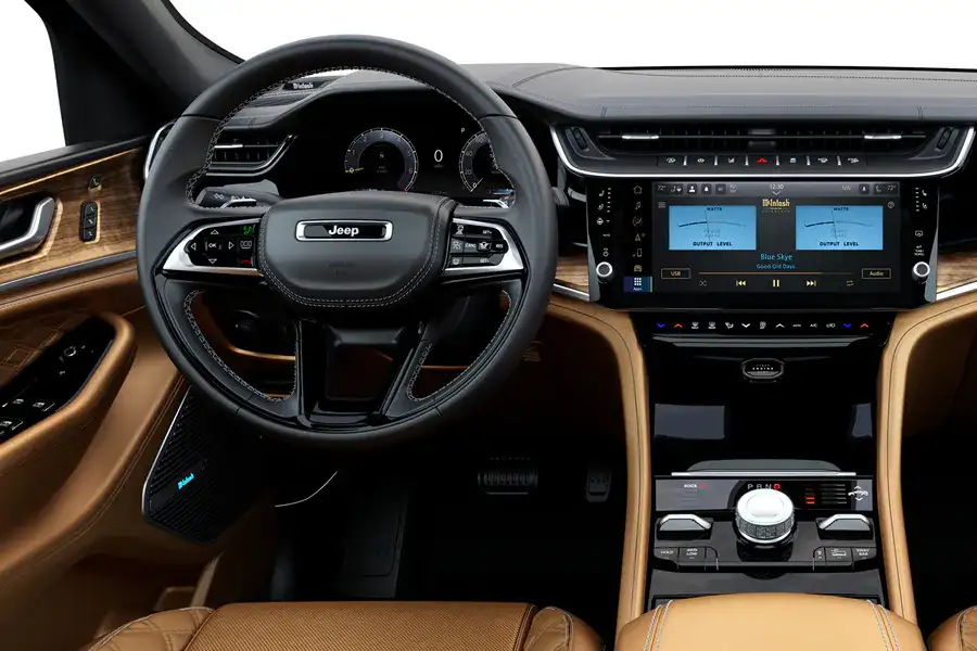 2026 Jeep Grand Cherokee Interior
