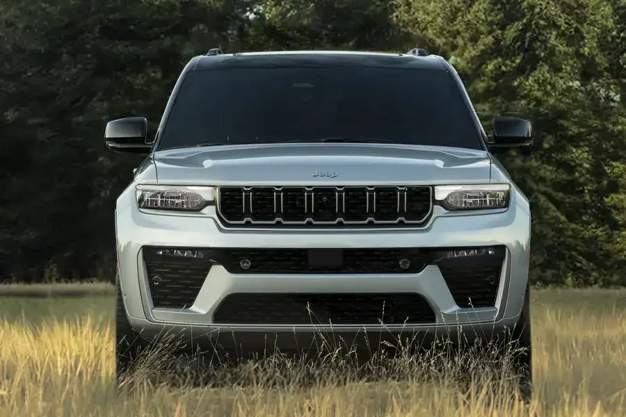 2026 Jeep Grand Cherokee L Grille