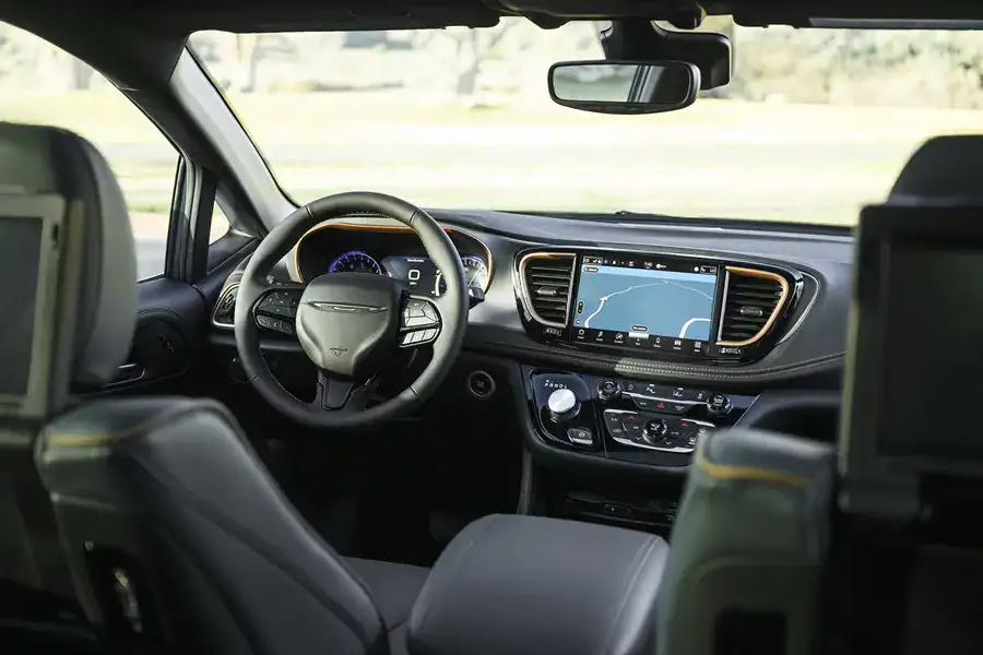 2027 Chrysler Pacifica Dash