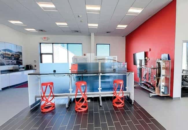 Nucar Kia Tilton Amenities Work Stations