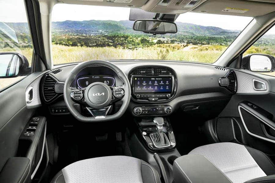 2025 Kia Soul - Interior and Technology