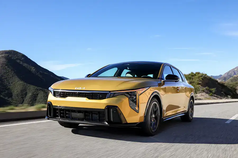 2027 Kia K4 Hatchback - Exterior