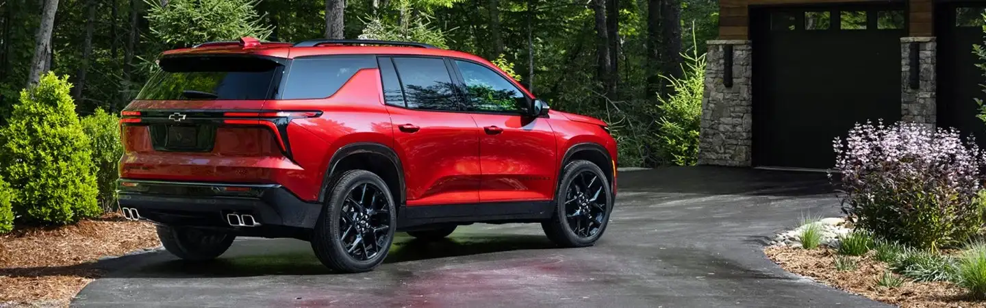 2026 chevrolet traverse hero