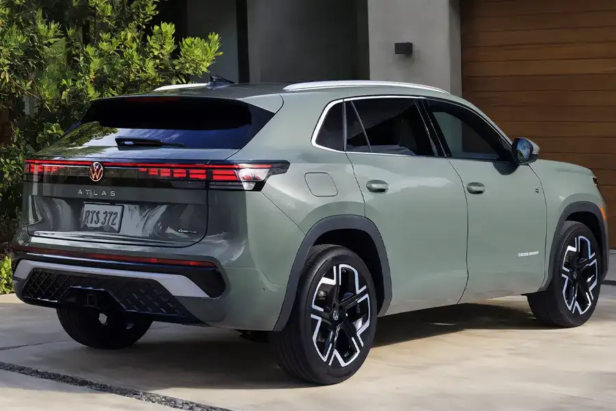 2027 Atlas Cross Sport Exterior