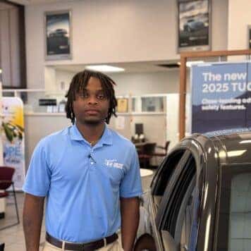 Deshari Cox