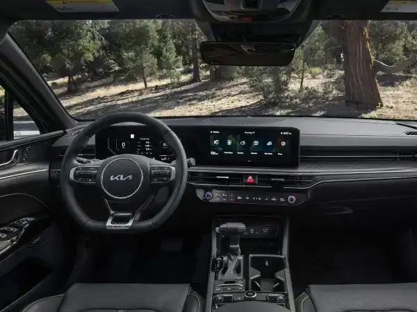 kia k5 dashboard