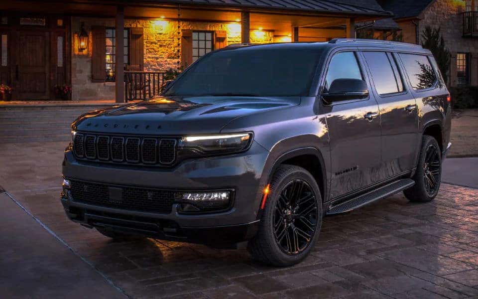 Puente Hills Jeep - Explore the exceptional 2023 Wagoneer L near Downey CA