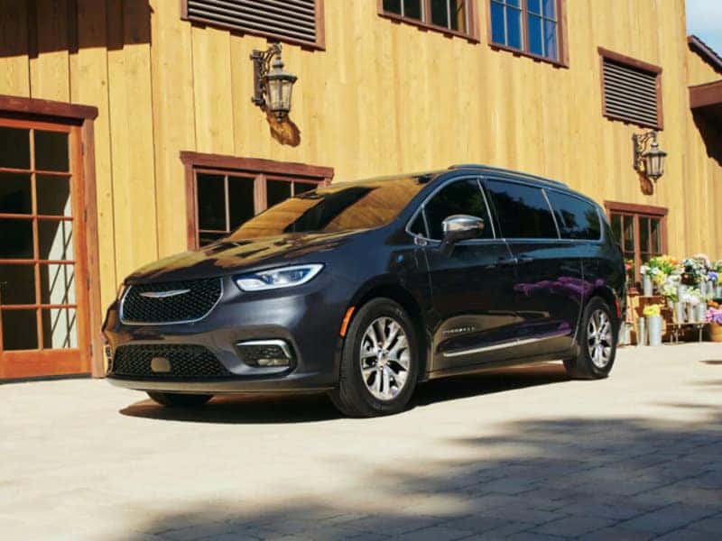 Puente Hills Chrysler - The 2022 Chrysler Pacifica Hybrid Minivan is the ultimate vehicle near Claremont CA