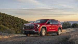Service battery charging system gmc acadia
