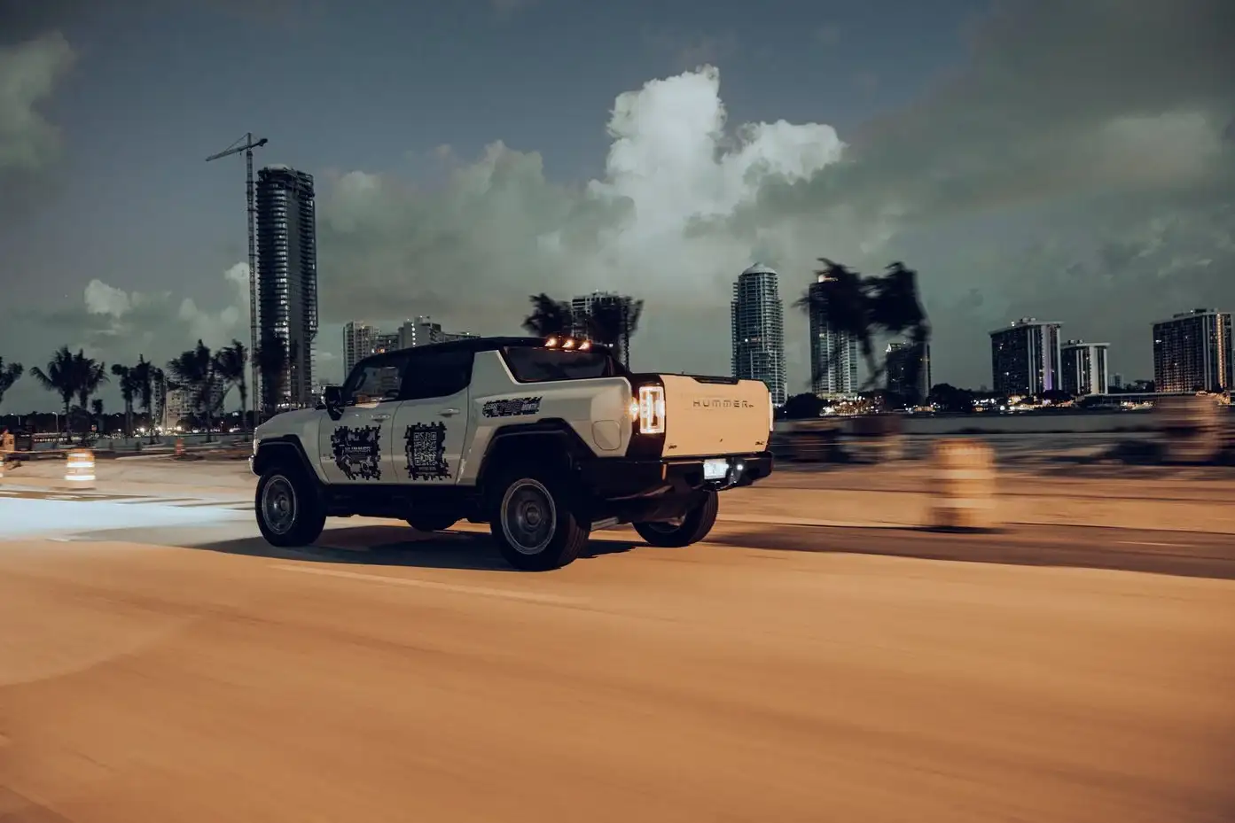 Hummer EV Image