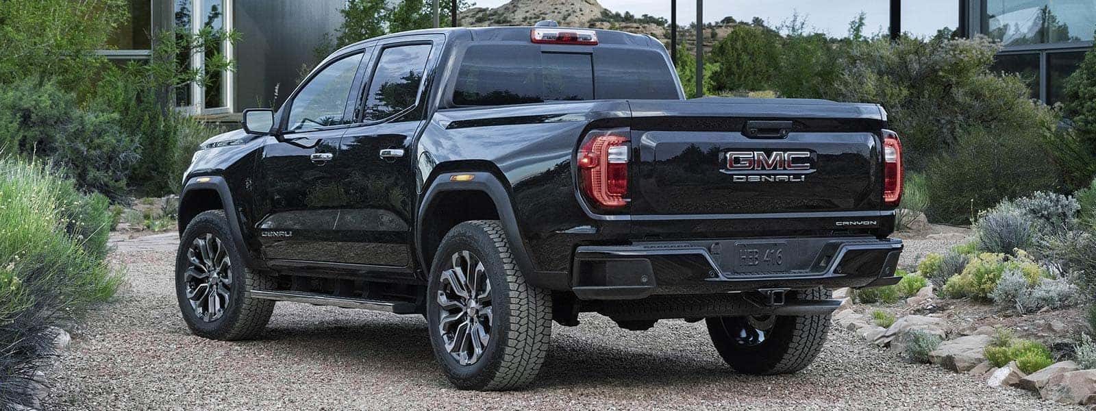 Lease or Finance 2023 GMC Canyon in Yellowknife Northwest Territories 