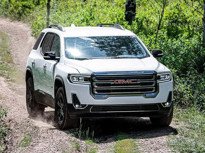 New 2023 GMC Acadia powertrains and performance