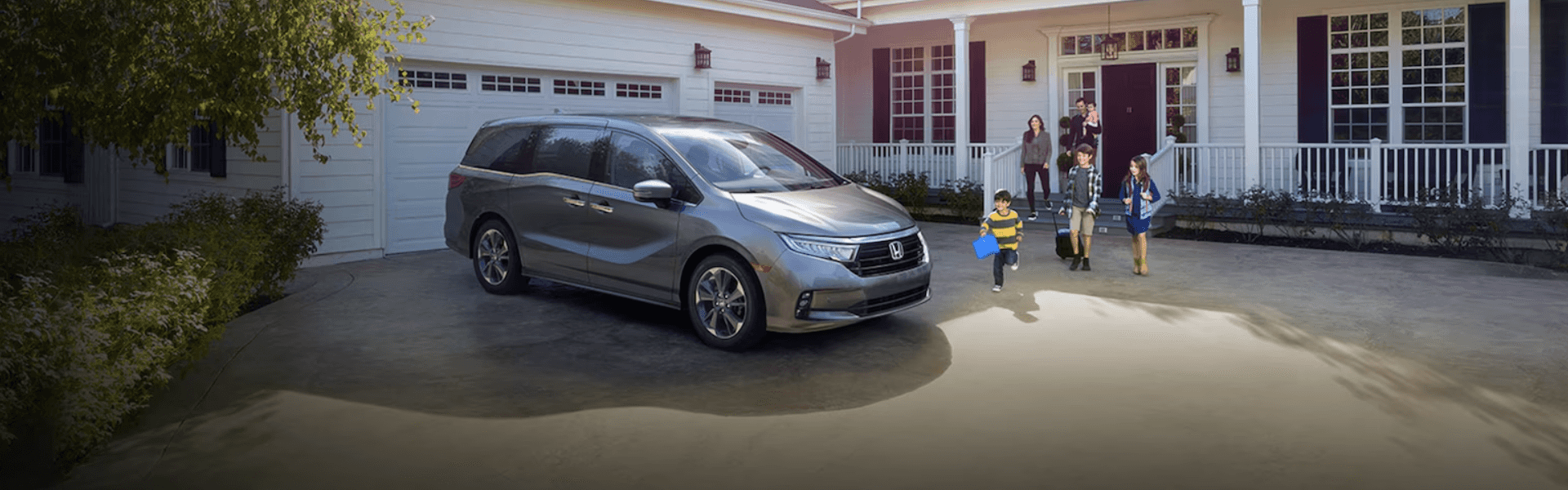 2023 Honda Odyssey family trip outdoor