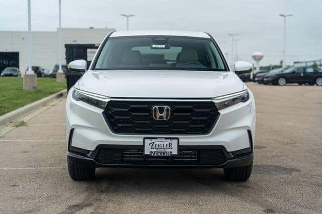 Front view of the Honda CR V at Zeigler Honda of Racine dealership lot