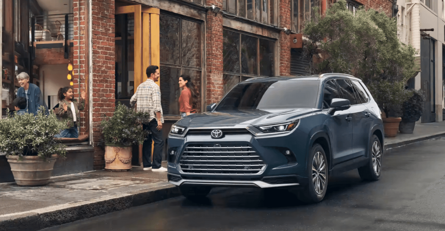 2024 Toyota Grand Highlander Hybrid | Toyota Dealer Near Me